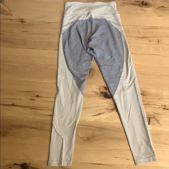 Gap Movement leggings - Picture 3 of 3